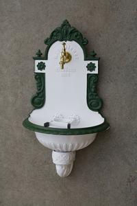 VIENNA nástenné umývadlo + kohút 1/2