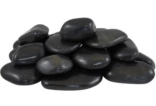 Vysoko leštený čierny okruhliak 2 - 3 cm