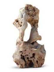 Solitärstein mit Löchern, gesägt